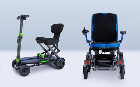 الكراسي المتحركة مقابل الدراجات الكهربائية التنقل: الخوض في الاختلافات